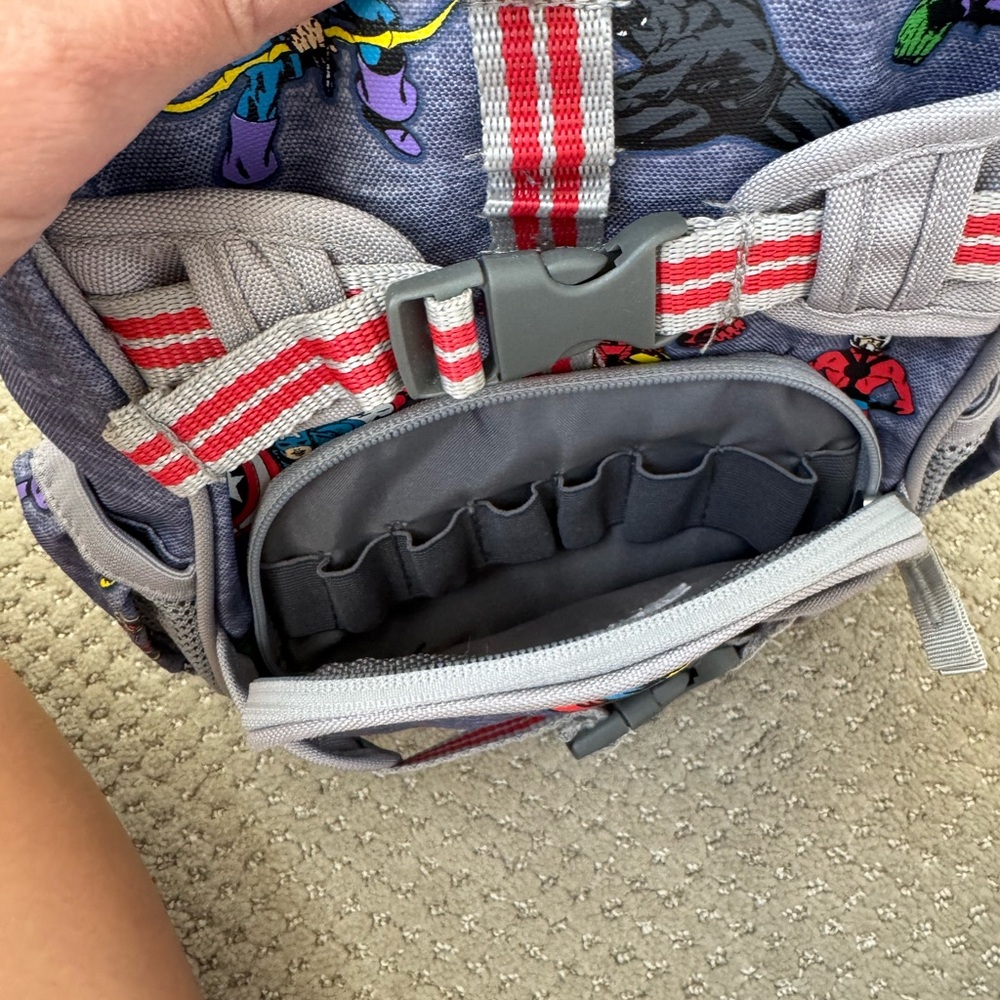 Pottery Barn Kids Mini Marvel Avengers Kids Backpack - Picture 4 of 7